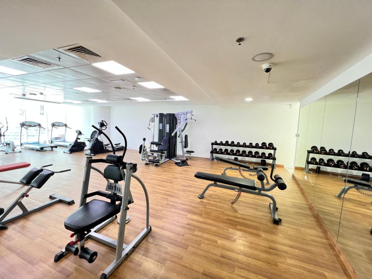 Spacious 1br With Full Marina View Holiday home Dubai