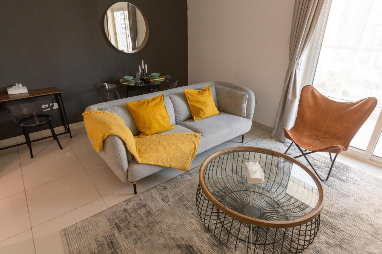 Spacious 1br With Full Marina View * Dubai